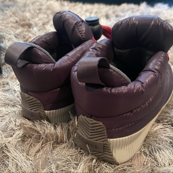 Sorel Out N About Puffy Lace Dark Plum Sneaker Boot - Picture 9 of 16